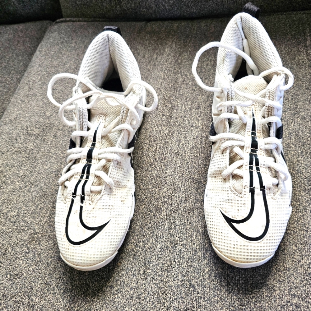 Nike Men’s Alpha Football Cleats